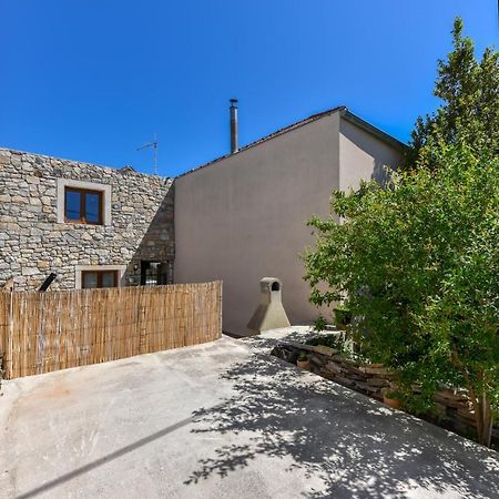 Apartment Loro With Jacuzzi Posedarje Exterior foto